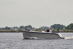 RN77769_B2